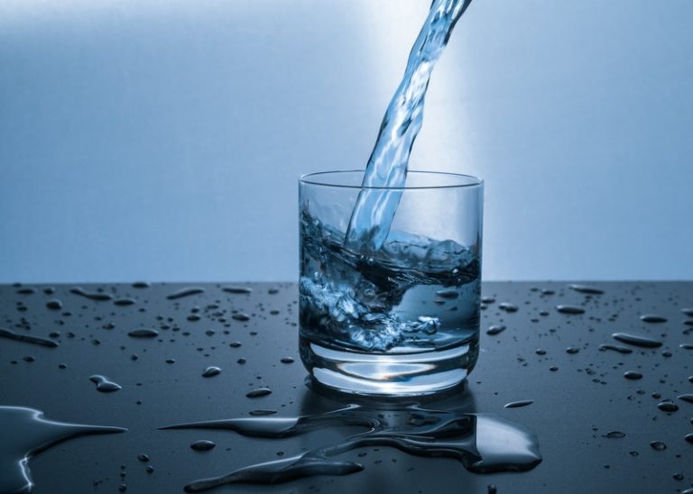 Tips dan Hal Penting Dalam Memilih Depot Air Minum Isi Ulang Berkualitas