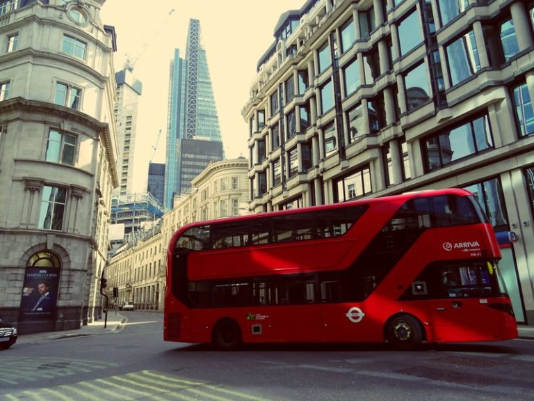 Menyambut New Normal, Puluhan Bus Konvoi Untuk Bangkitkan Sekor Wisata